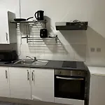 Manor Rooms